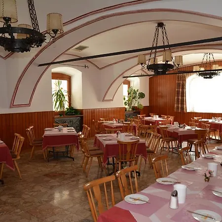 Отель Pontiller