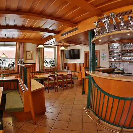 فندق Pontiller 3*